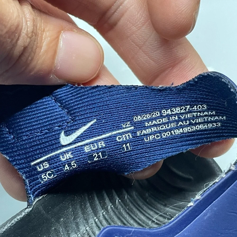 Nike Kids Blue and Navy Open-Toe Sandals